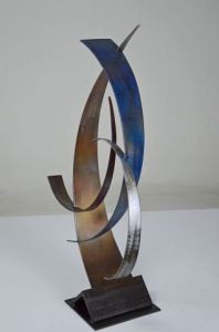 Sculpture de Roger FLORES: STORMI