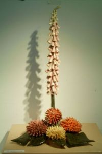 Sculpture de l'artistjee: Belle et impitoyable