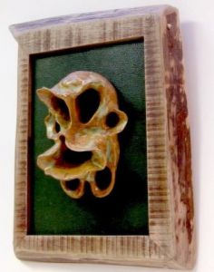 Sculpture de Daniel Barre: Masque céramique émaillé