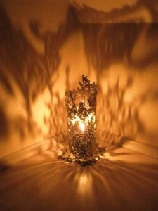 Artisanat de artmetal: photophore en inox