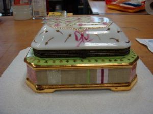 Oeuvre de rudya: boite a la rose