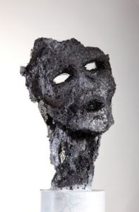 Sculpture de Breval: masque