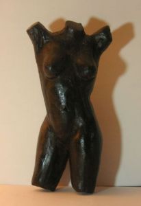 Sculpture de chantal legue: Noire