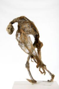 Sculpture de Breval: homme -taureau 