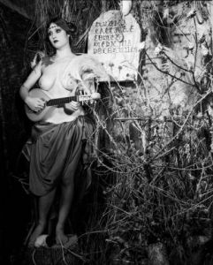 Photo de vincent toulotte: La joueuse de sistre