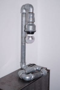 Sculpture de IZI: Up Pipe 003