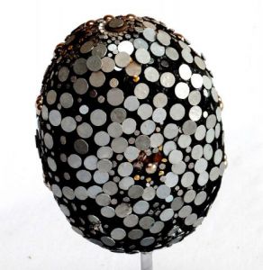 Sculpture de MURIEL AUSTRUY: oeuf de Basilic