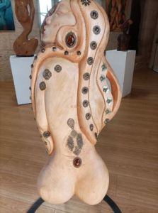 Sculpture de joelle couderc: Femme bijou
