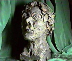 Sculpture de Mezei Paul: au cours du temps