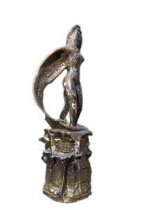 Sculpture de johann: ange us 