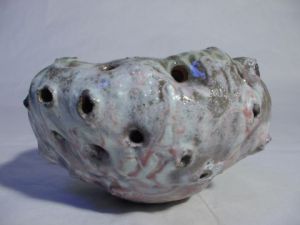 Sculpture de Violaine Chatre-Belle: Pièce percée