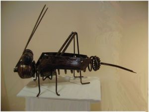 Sculpture de Roland GOURDON: La Sauterelle