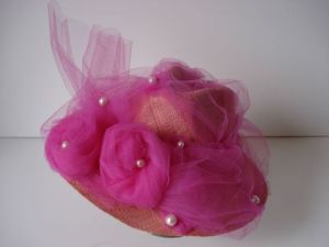 Art_textile de luna kami: chapeau