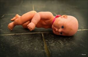 Photo de vassago: la poupée oublier