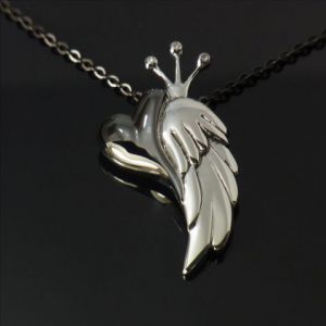 Bijoux de By Baptyste: Ail d'ange Orné de Cristaux Swarovski Elements