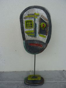 Sculpture de carlasamuse: Un oeil rond et l'autre ?