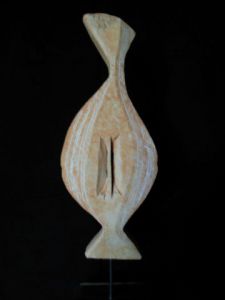 Sculpture de pierre carcauzon: déesse de Plumentie