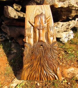 Sculpture de Joe Amarok: ESPRITS DE LA FORET