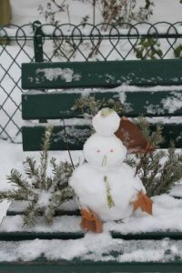 Photo de Doriane Metz: Bonhomme de neige sur banc