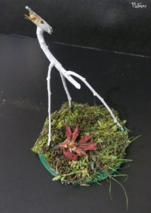 Sculpture de Patmor: La dernière girafe blanche à trois pattes