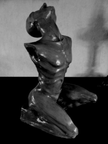 L'homme - Sculpture - Toma Bru No Erik
