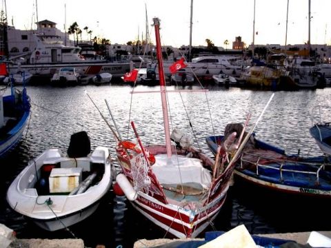 Port à El Kantoui  (Tunisie) - Photo - volontaire