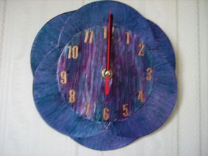 Artisanat de olby: horloge bleue