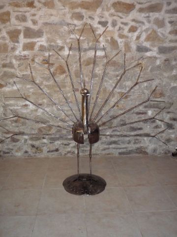 Sculpture : Le Paon blanc - Roland GOURDON Sculpture : Le Paon blanc - Roland GOURDON