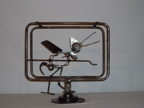 POULET TELEVISION - Sculpture - Roland GOURDON POULET TELEVISION - Sculpture - Roland GOURDON