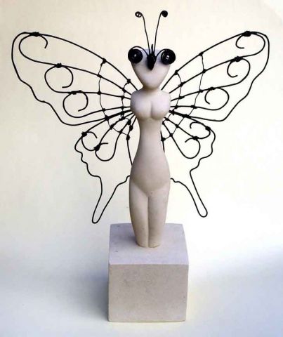 Femme papillon - Sculpture - Pian