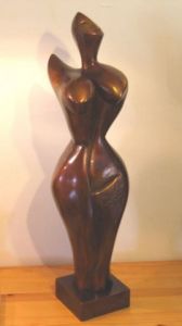 Sculpture de SONIA MANDEL: CALLIPYGE TRIOMPHANTE - 1/8