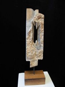 Sculpture de pierre carcauzon: expression 280909