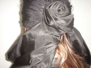 Art_textile de Karen SADOUN: Turban en taffetas noir
