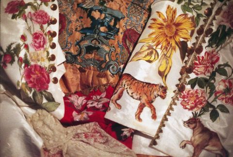 Tissus peints à la main - Art textile - Patrice Louis Tissus peints à la main - Art textile - Patrice Louis