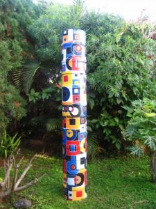 Sculpture de ANTOINE MELLADO: Totem bidonville