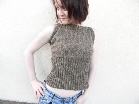 Débardeur alexa fait main - Art textile - jetricote Débardeur alexa fait main - Art textile - jetricote