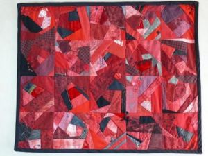 Art_textile de Laure VERGNE: Rouge et Noir