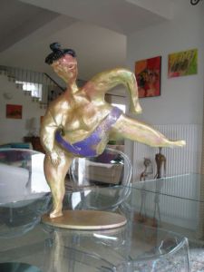 Sculpture de joseph TOMASELLO: SUMO