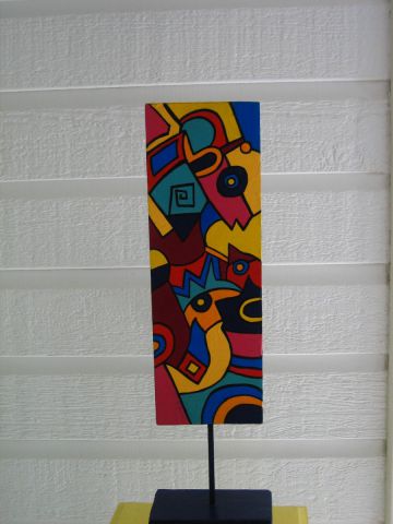 L'artiste ANTOINE MELLADO - totem couleurs tropicales-2 (verso)