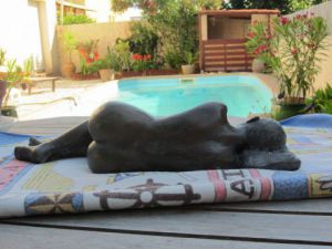 Sculpture de jean-paul magne: la belle endormie