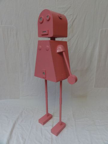 L'artiste Cyrille Plate - Robot rose