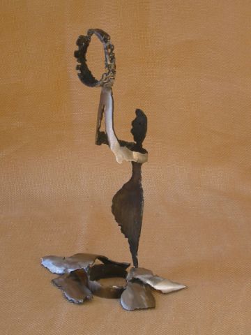 Honoring Muse - Sculpture - catherine vaganay metal sculpture