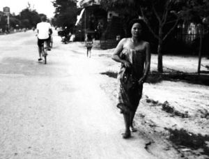 Voir cette oeuvre de julien CHASTEL: live in Cambodia 