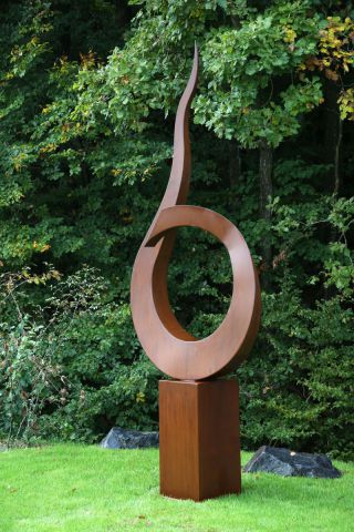 Circle 8 - Sculpture - ferber