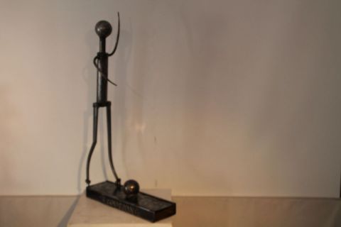 LE JOUEUR DE FOOT - Sculpture - Roland GOURDON