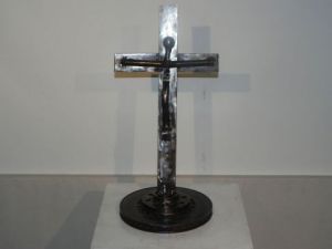 Voir cette oeuvre de Roland GOURDON: CHRIST EN CROIX 3