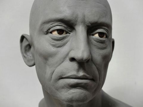 L'artiste Laurent mc sculpteur portrait - Détail portrait
