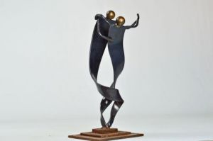 Sculpture de Roger FLORES: Tourbillon