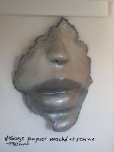 Sculpture de GRANDGI: Visage papier mâché 