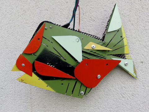 L'artiste Leray Louis - FISH 10 Mobile Face B